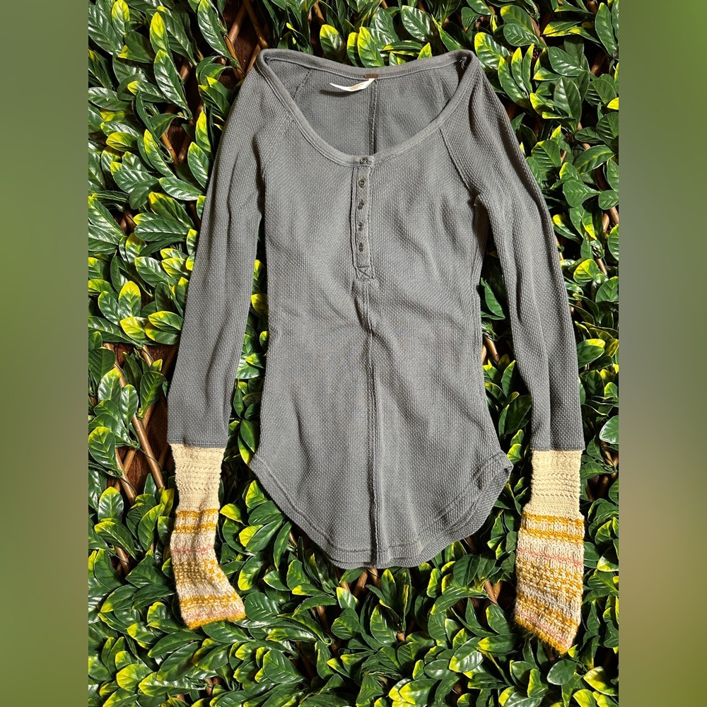 Free People Blue Henley Y2K Boho Longsleeve Size Small